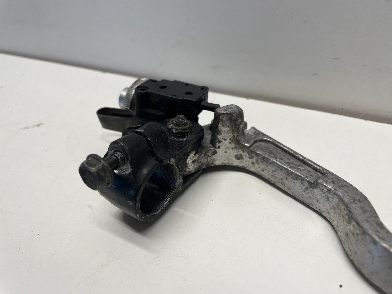 Clutch Mounting Bracket Yamaha YZF R6 5SL 2003 - 2005