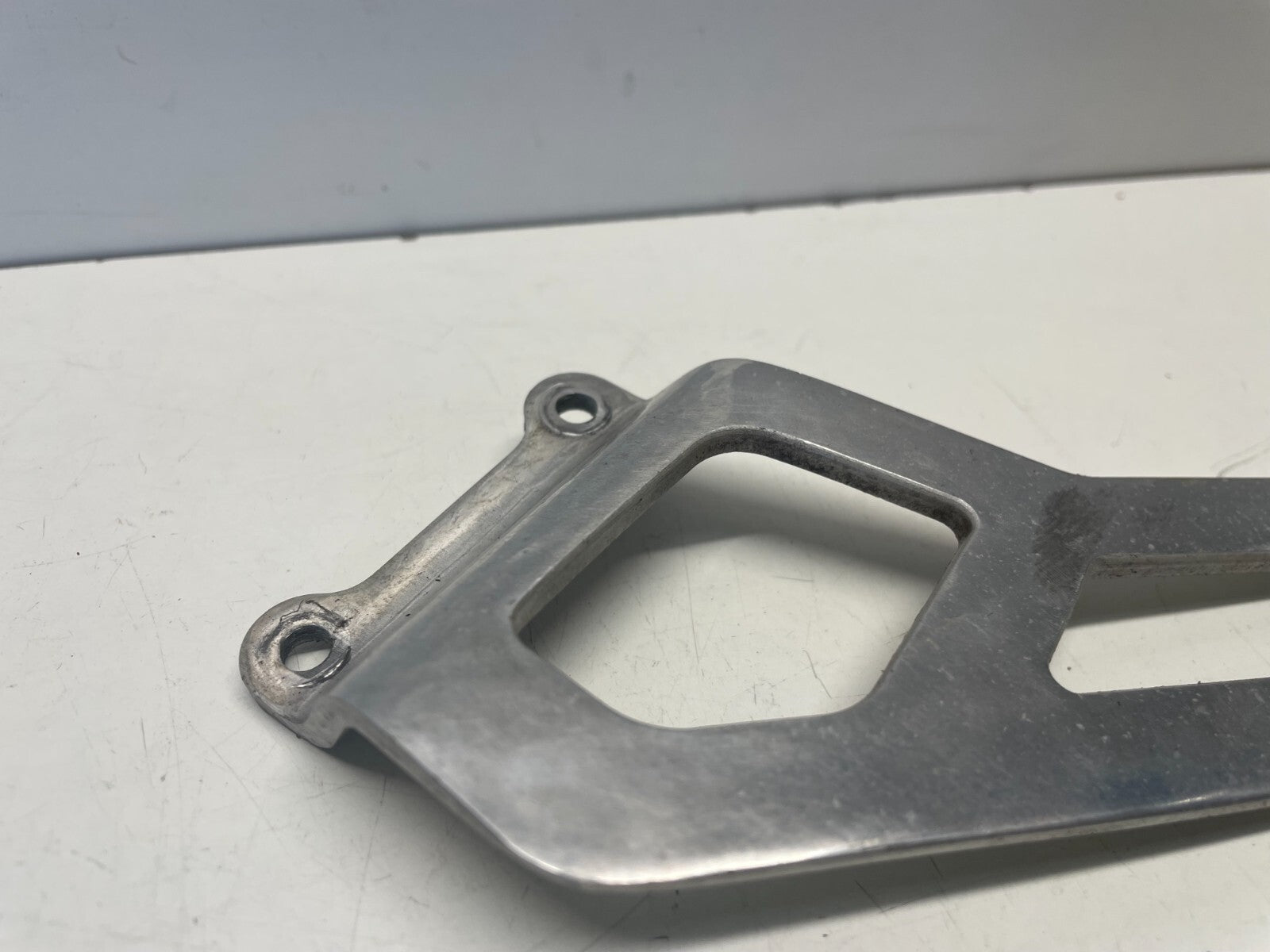 Right Foot Peg Heel Plate Aprilia SL1000 Falco 2000 - 2003