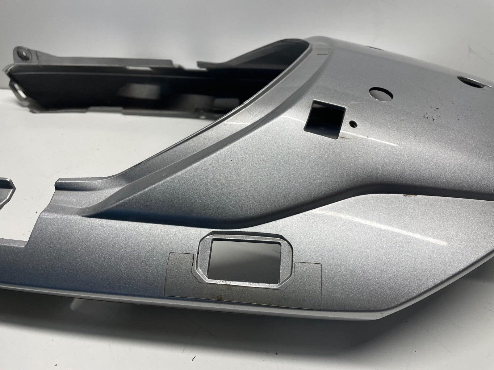 Rear Tail Seat Cowl Fairing Yamaha FJR 1300 2001 - 2005