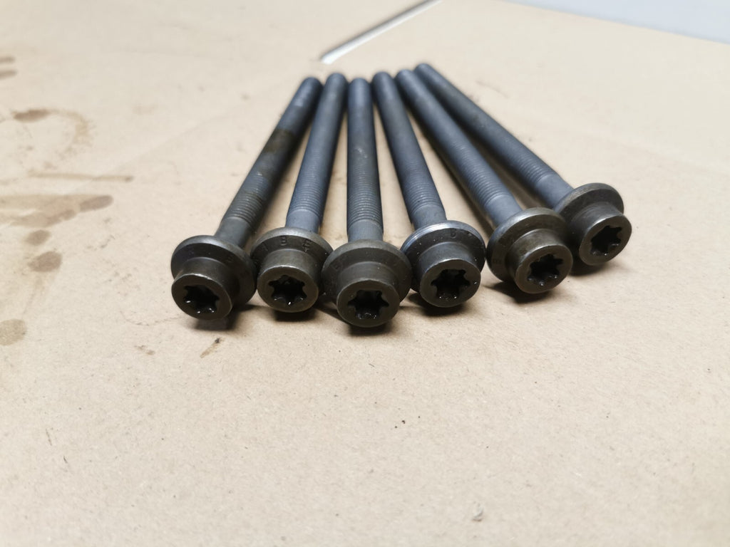 Cylinder Head Bolts BMW F800 ST 2006 - 2010
