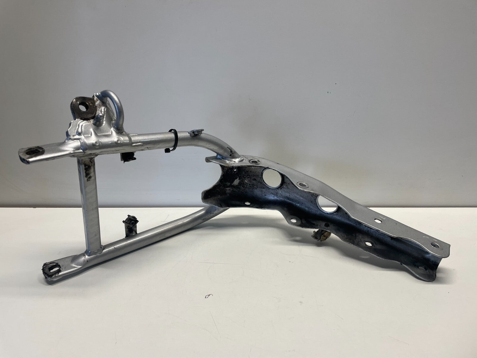 Engine Subframe Aprilia Pegaso 650 1999 - 2000