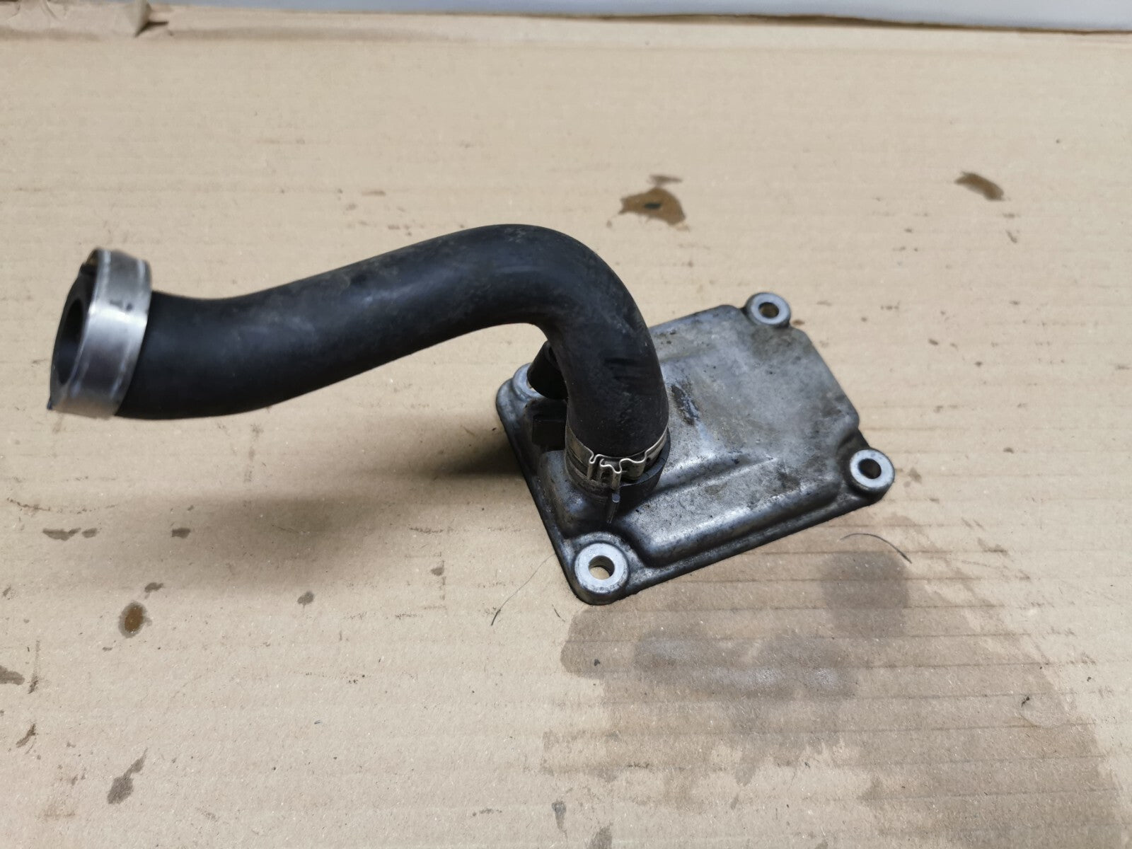 Engine Breather Cover & Hose BMW K1200S 2004 - 2008
