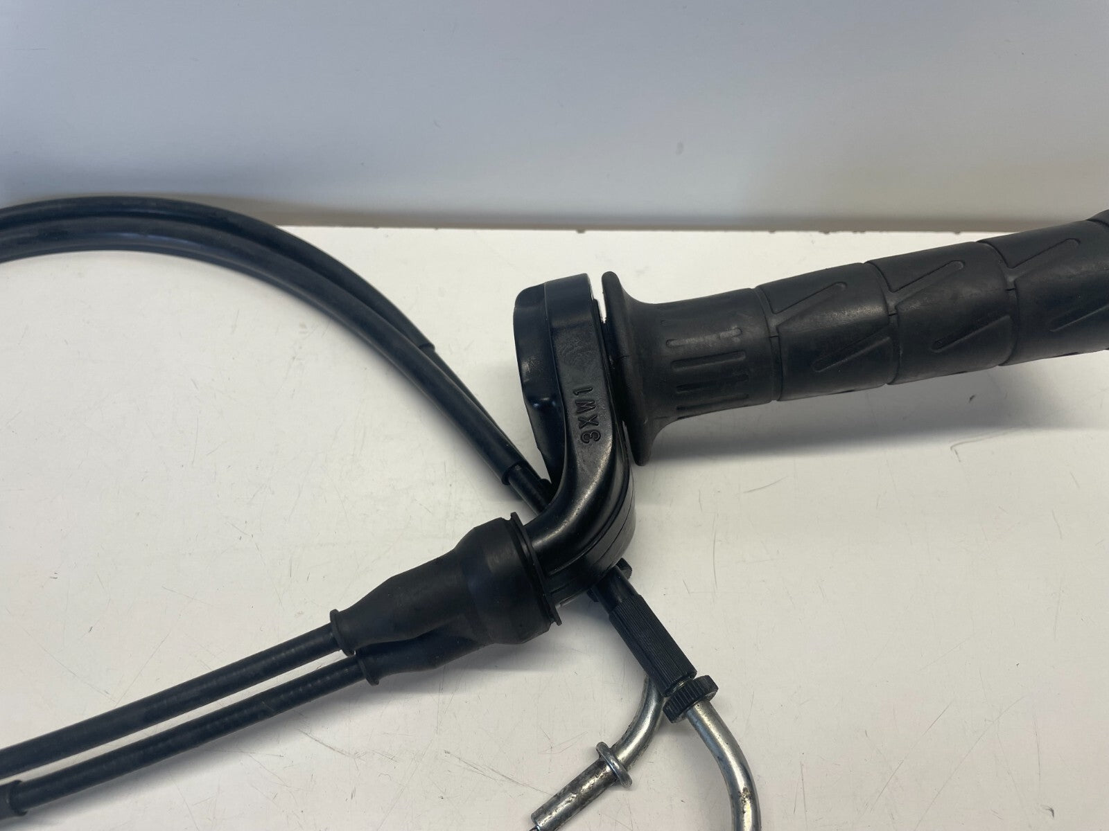 Throttle Twist Grip Housing Cable Kawasaki ZX9R Ninja 1998 - 1999