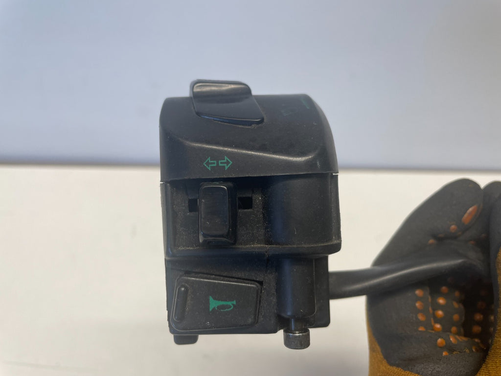 Left Hand Switchgear Aprilia Pegaso 650 1999 - 2000