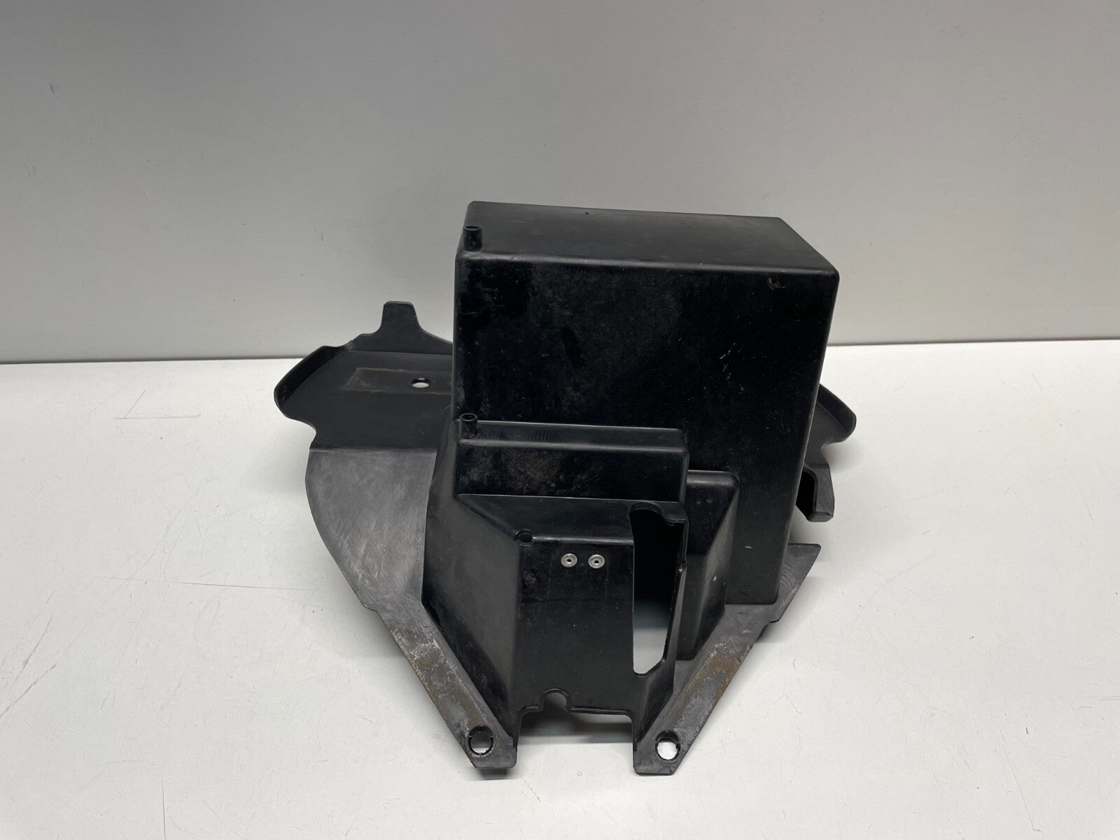 Battery Tray Box Suzuki VL800 Intruder Boulevard C50 2005 - 2011