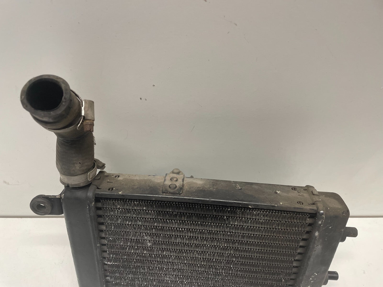 Right RH Radiator + Fan Aprilia SL1000 Falco 2000 - 2003