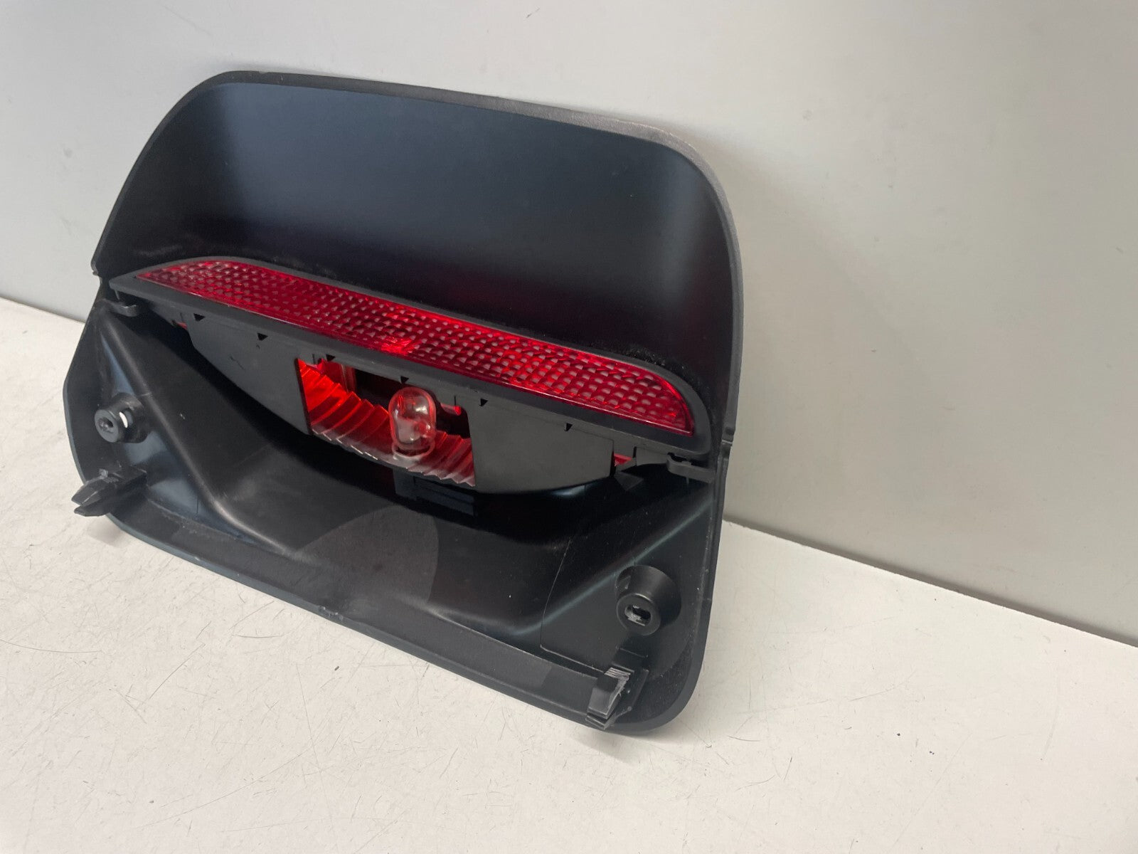 Third Rear Brake Light Dacia Sandero MK2 265987418R