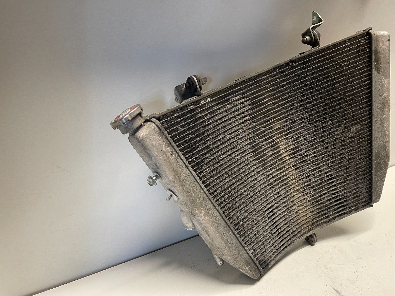 OEM Radiator Suzuki GSXR 600 2011 - 2017 L1 - L7