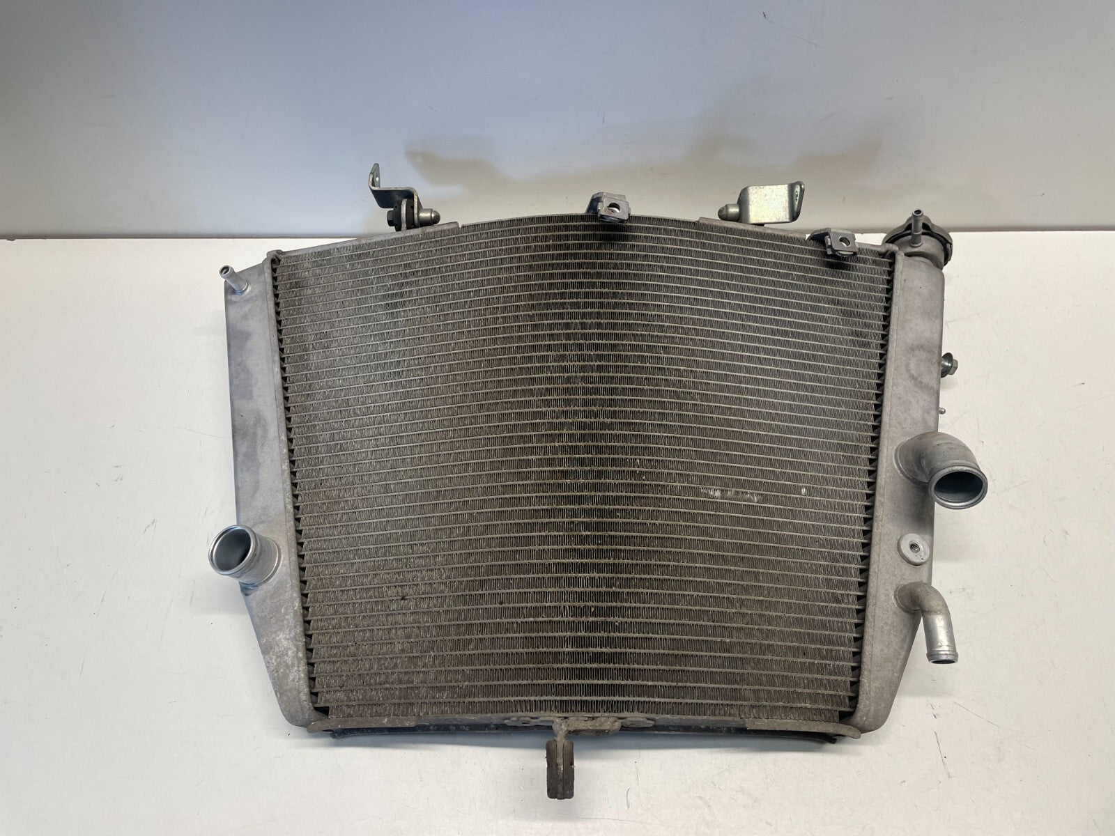OEM Radiator Suzuki GSXR 600 2011 - 2017 L1 - L7