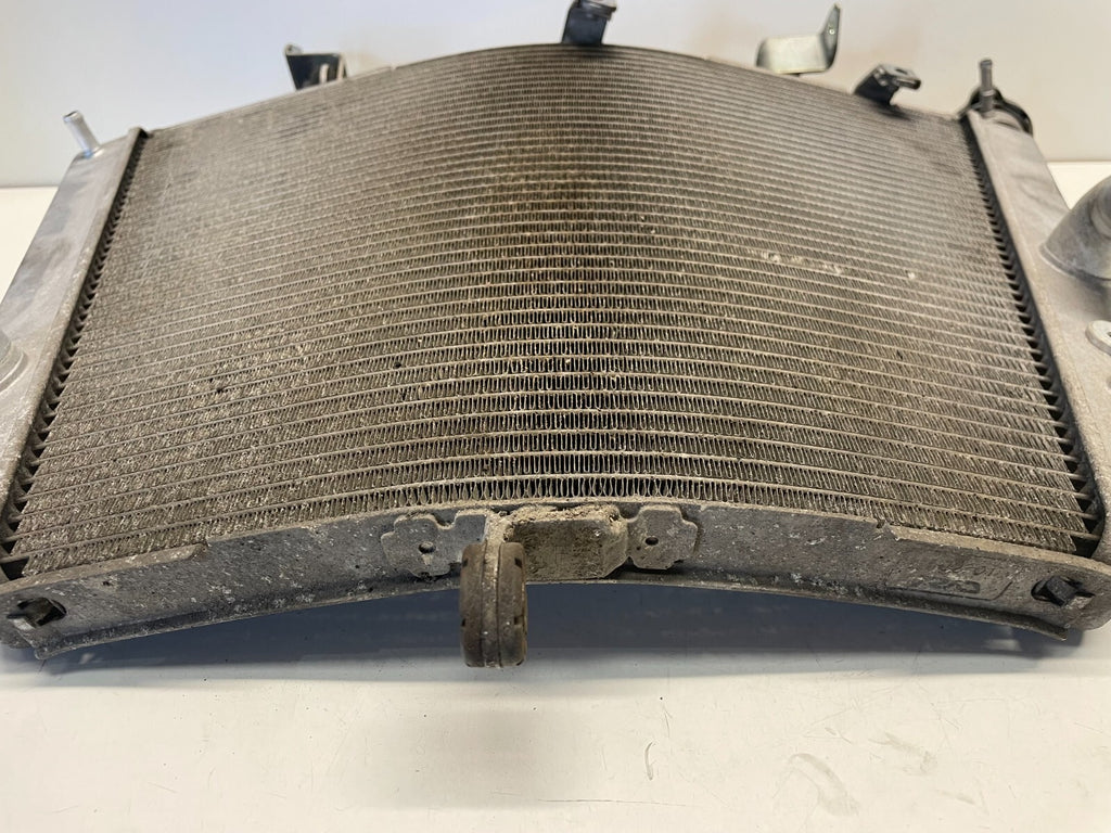 OEM Radiator Suzuki GSXR 600 2011 - 2017 L1 - L7
