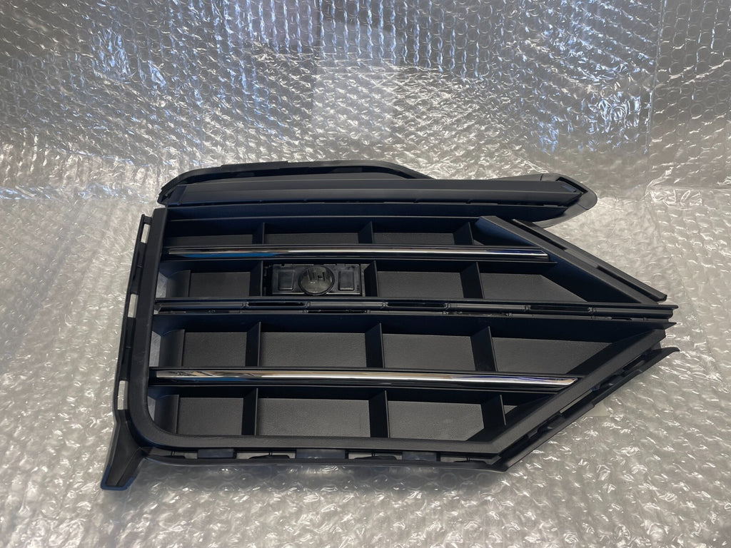 Left Side Bumper Cover Trim Volkswagen Touareg 2018 -