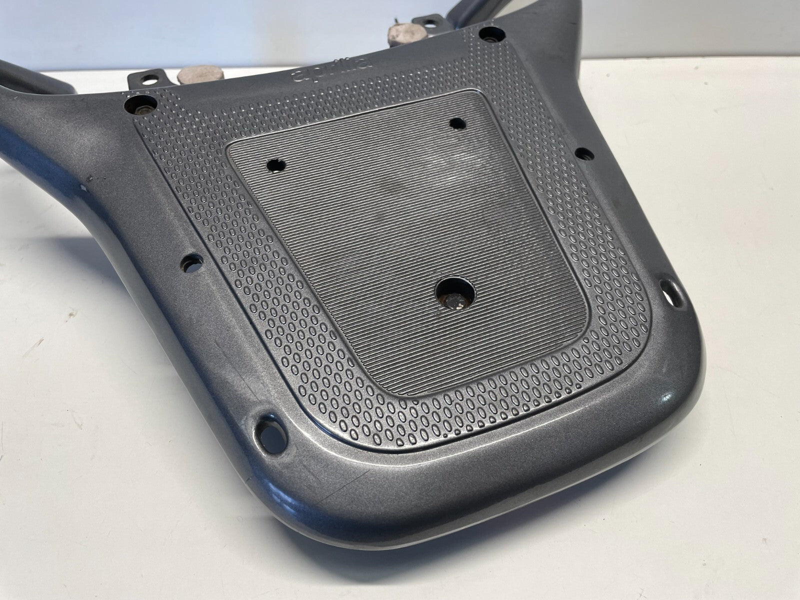 Rear Top Box Rack Pillion Handlebar Aprilia Pegaso 650 1999 - 2000