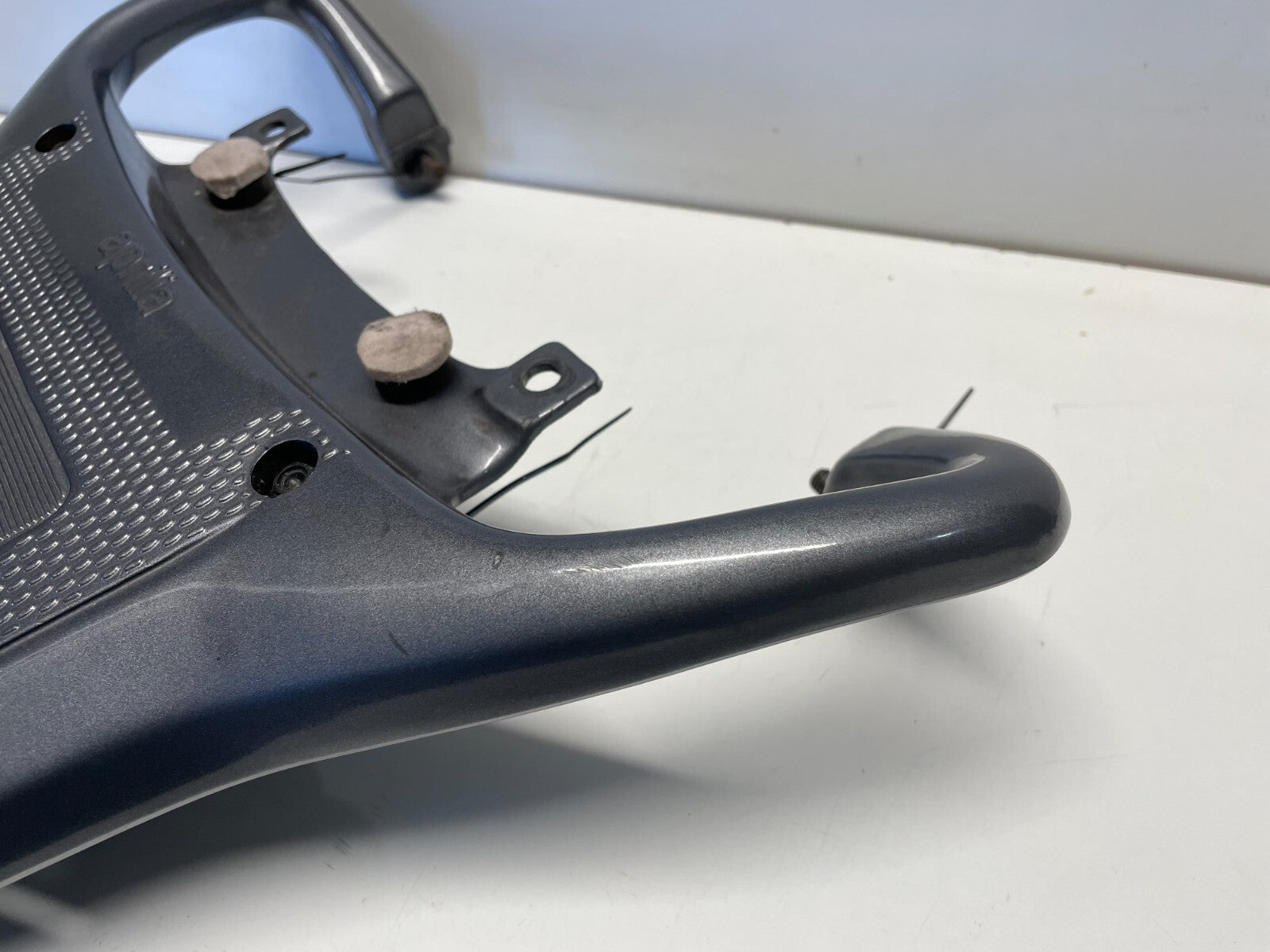Rear Top Box Rack Pillion Handlebar Aprilia Pegaso 650 1999 - 2000