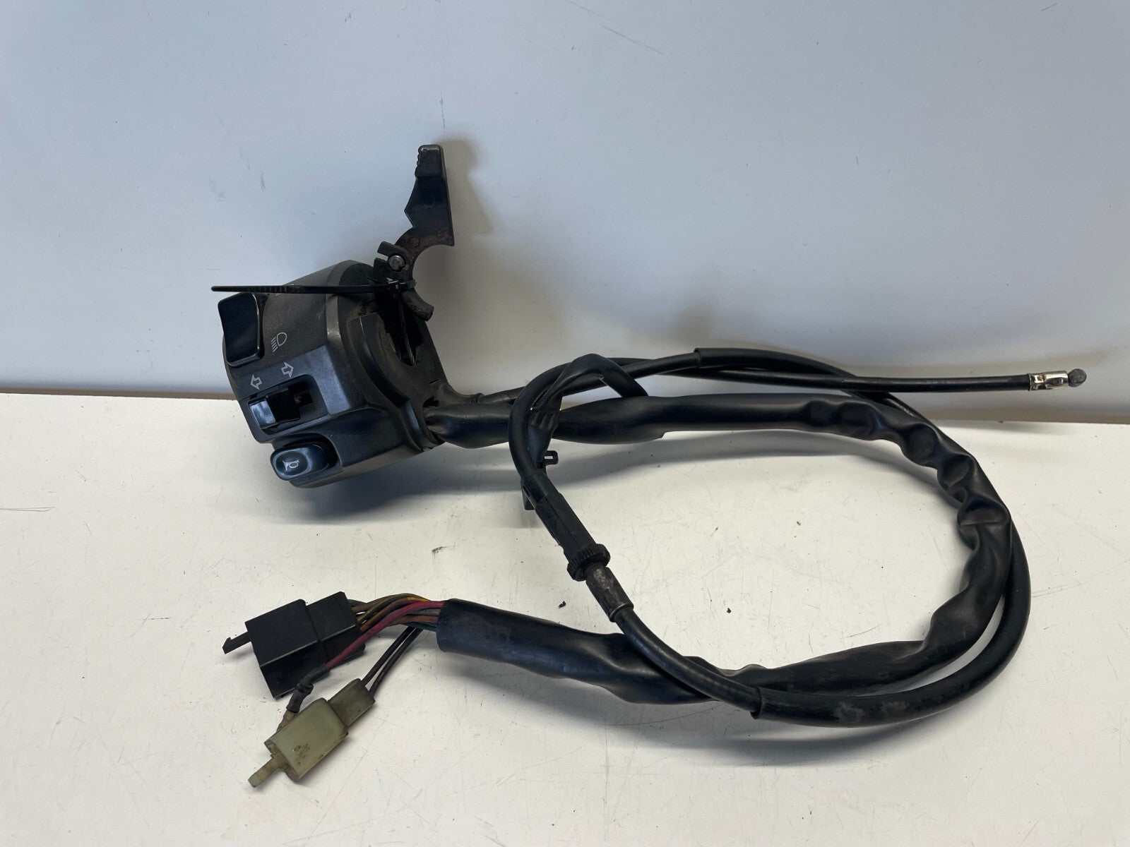 Left Hand Switchgear Kawasaki ZX9R Ninja 1998 - 1999