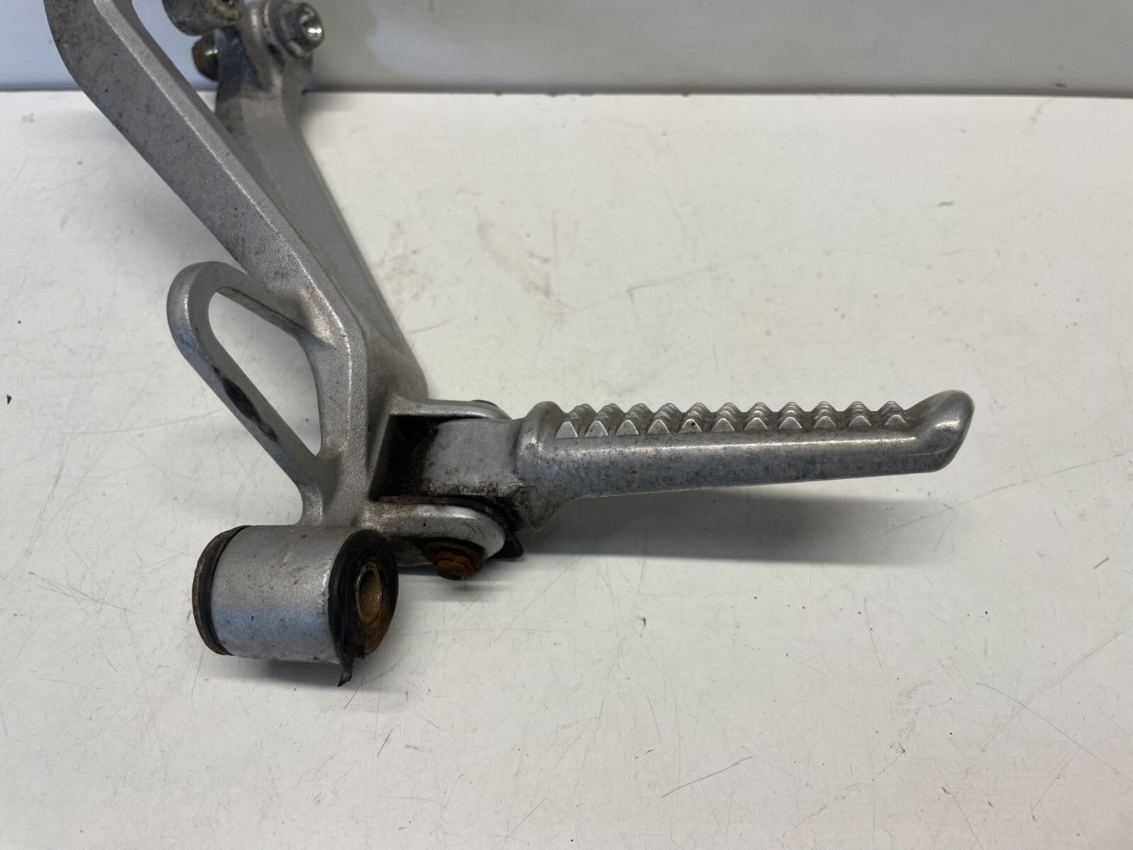 Rear Right Foot Peg Honda CBR600 F4i 2001 - 2006
