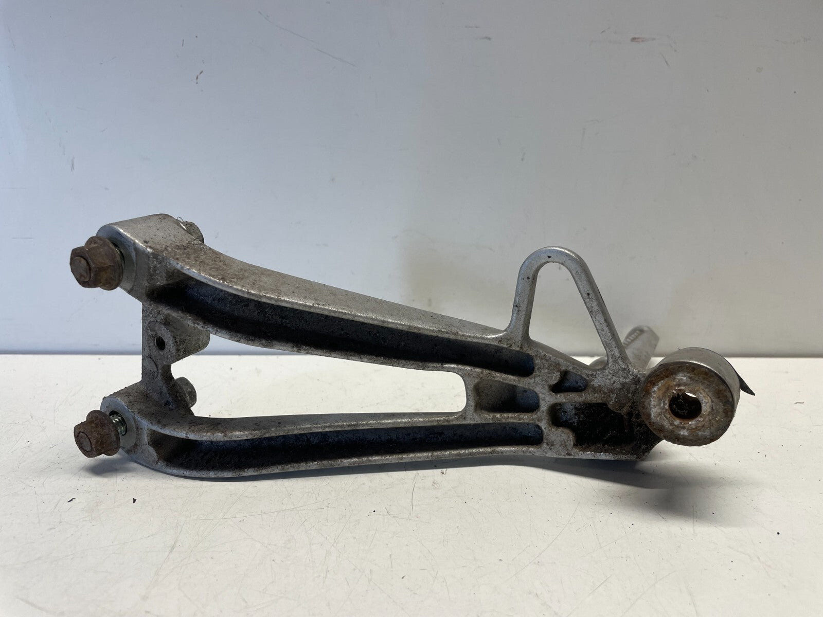 Rear Right Foot Peg Honda CBR600 F4i 2001 - 2006