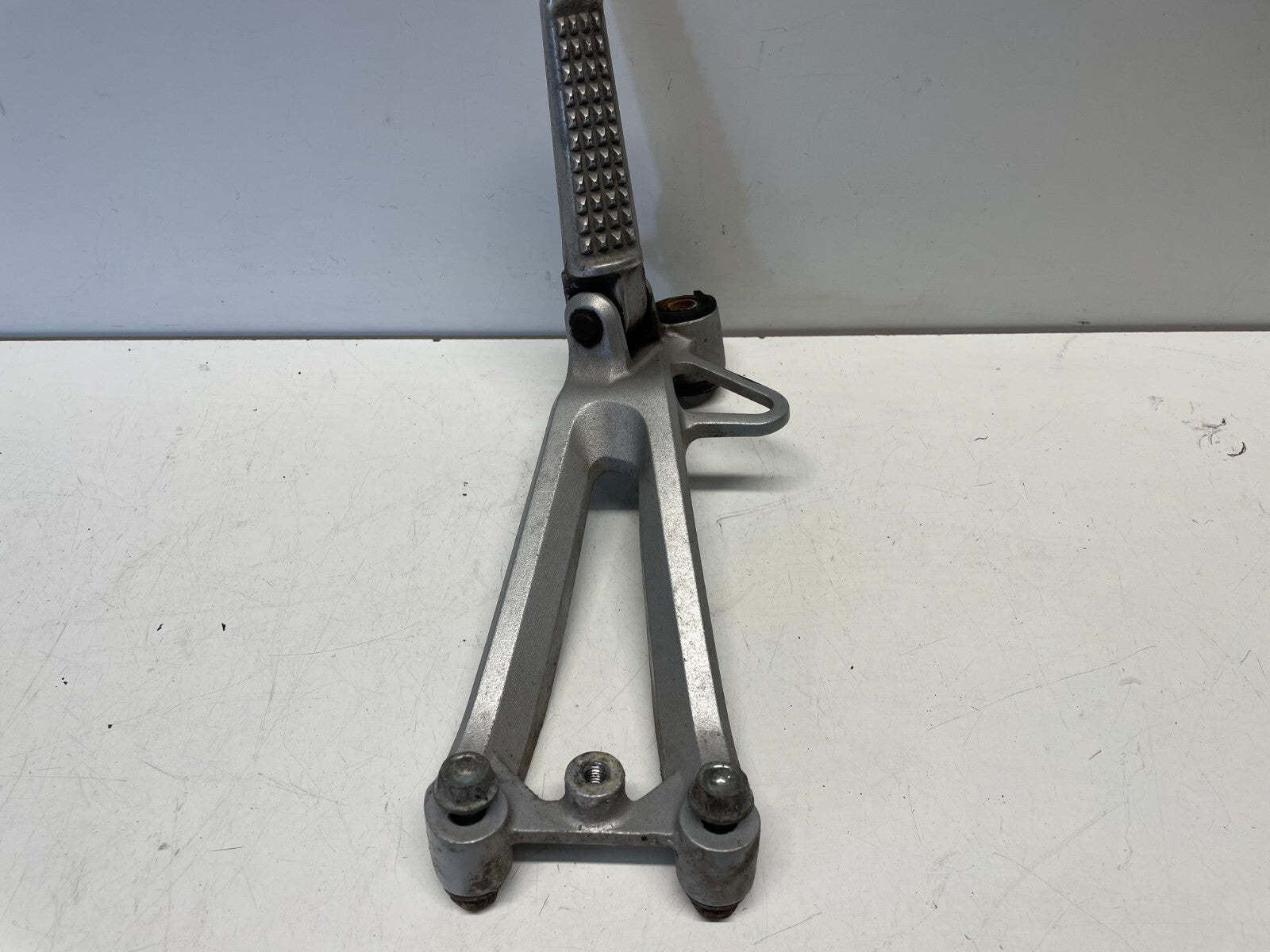 Rear Right Foot Peg Honda CBR600 F4i 2001 - 2006