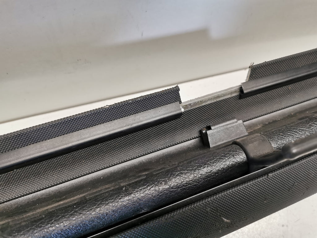 Dog Guard OEM Audi A6 C5 AVANT 4b9 861 691 b 94h