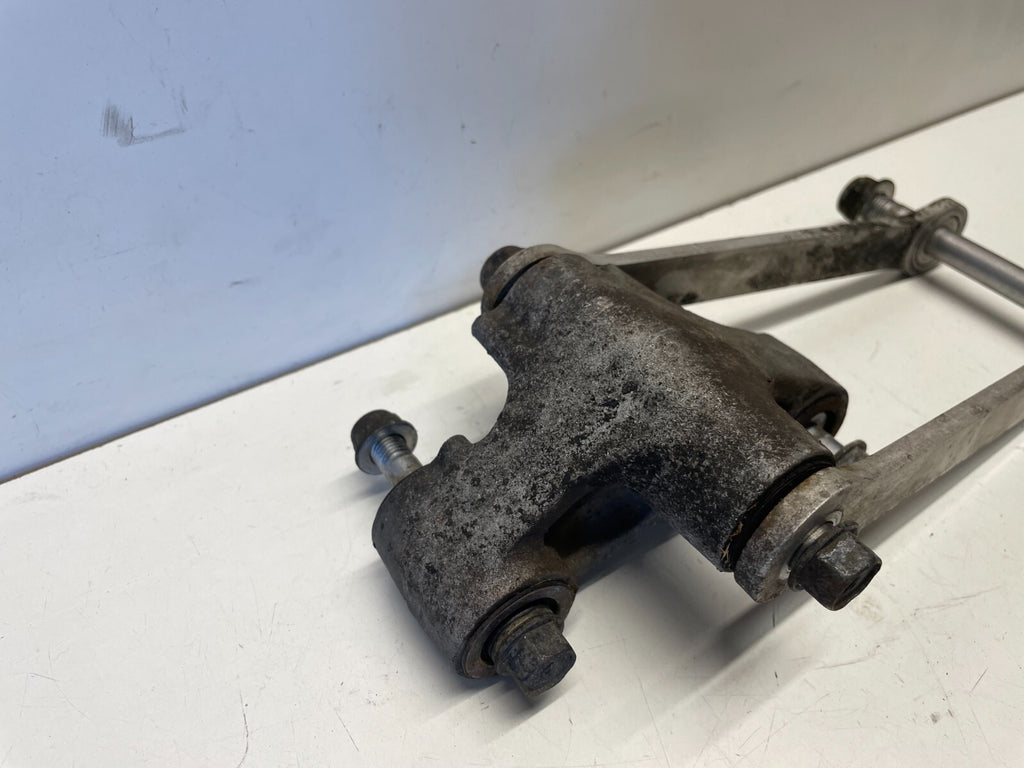 Rear Shock Linkage Kawasaki ZX9R Ninja 1998 - 1999
