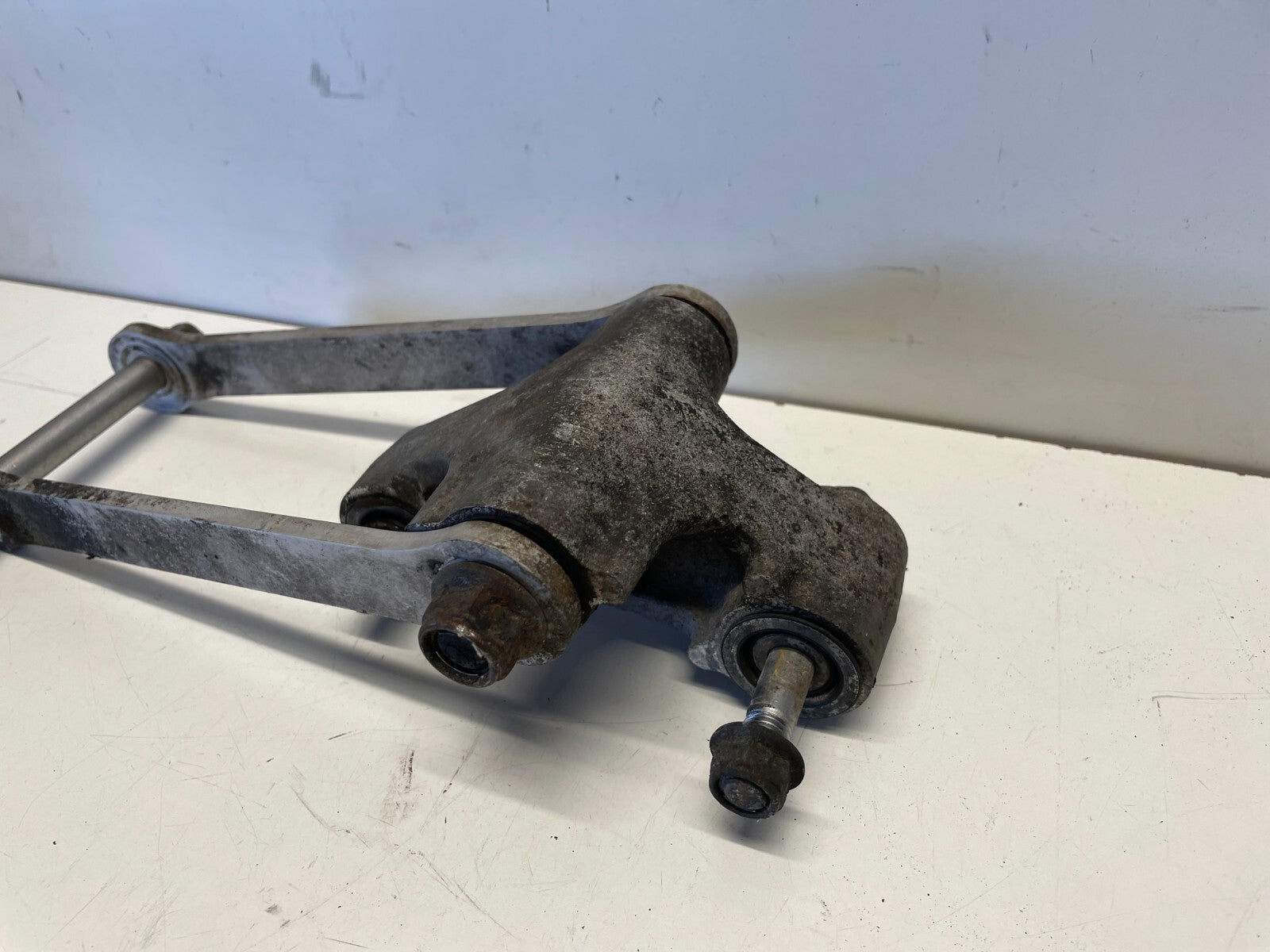 Rear Shock Linkage Kawasaki ZX9R Ninja 1998 - 1999
