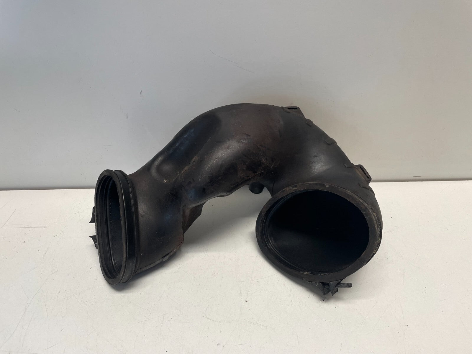 Air Intake Duct Suzuki VL800 Intruder Boulevard C50 2005 - 2011