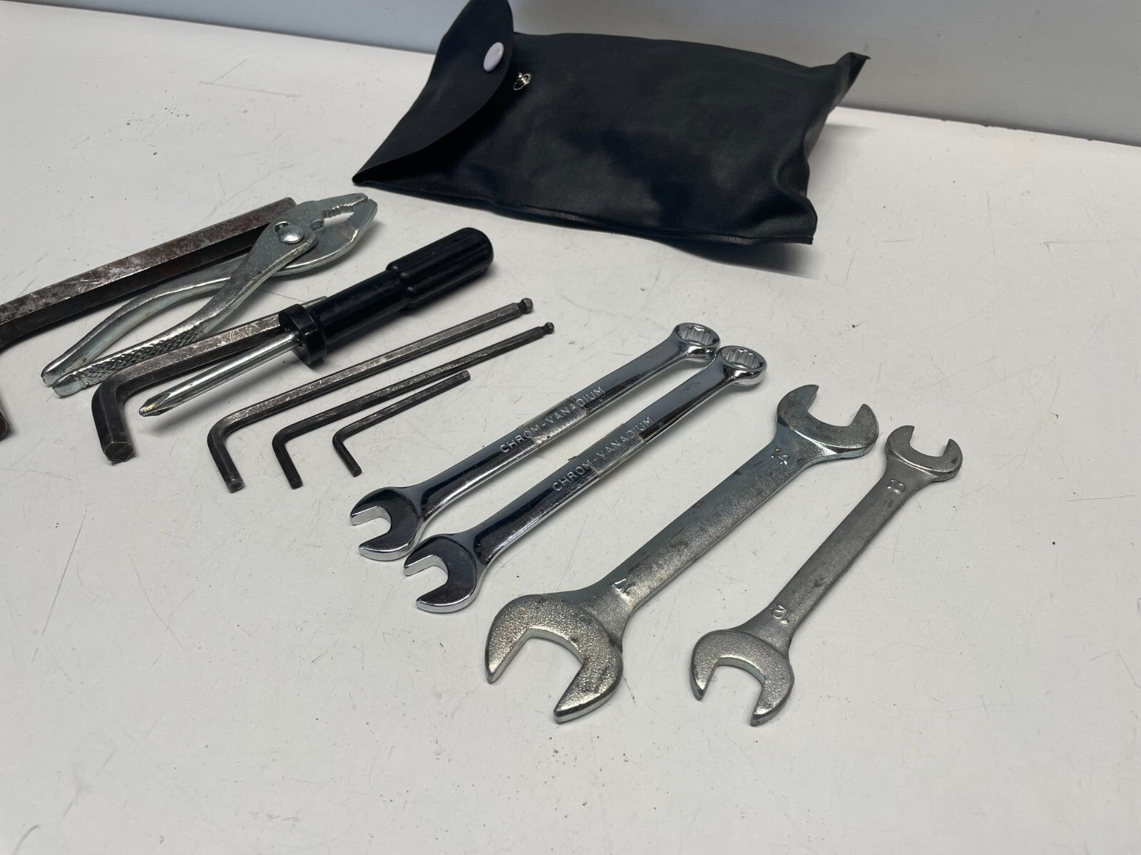 Tool Kit Suzuki VL800 Intruder Boulevard C50 2005 - 2011