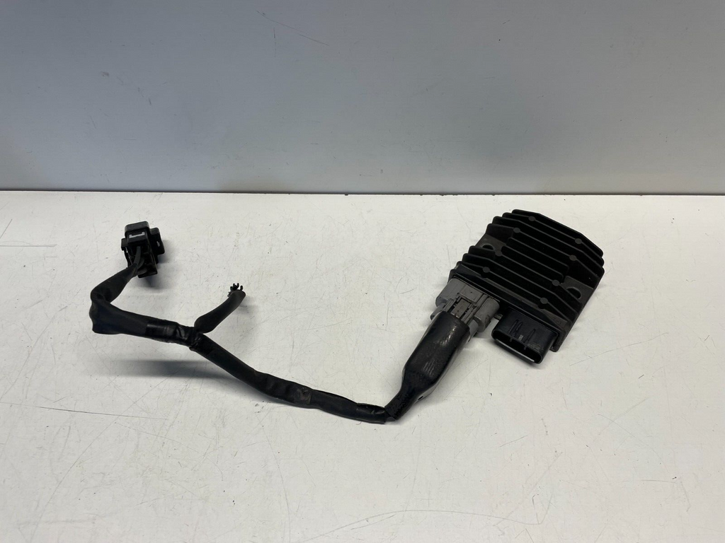 Voltage Regulator Rectifier Kawasaki KLZ 1000 Versys 2012 - 2014 #008
