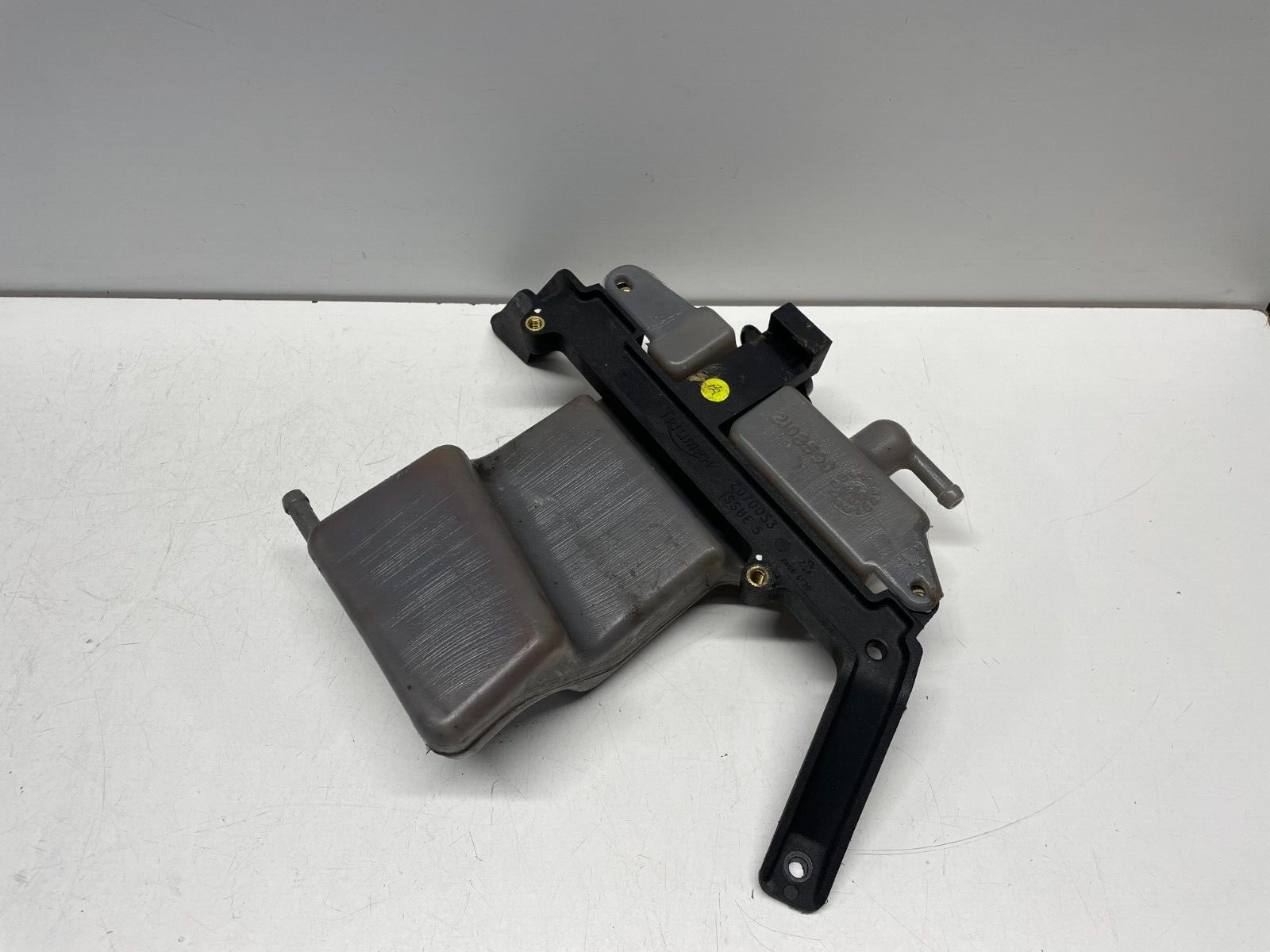 Coolant Bottle & Bracket Triumph ST 1050 Sprint 2005 - 2011 S001