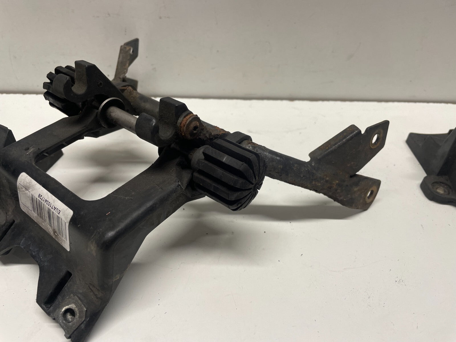 Fuel Tank Mount BMW R1200RT 2005 - 2009