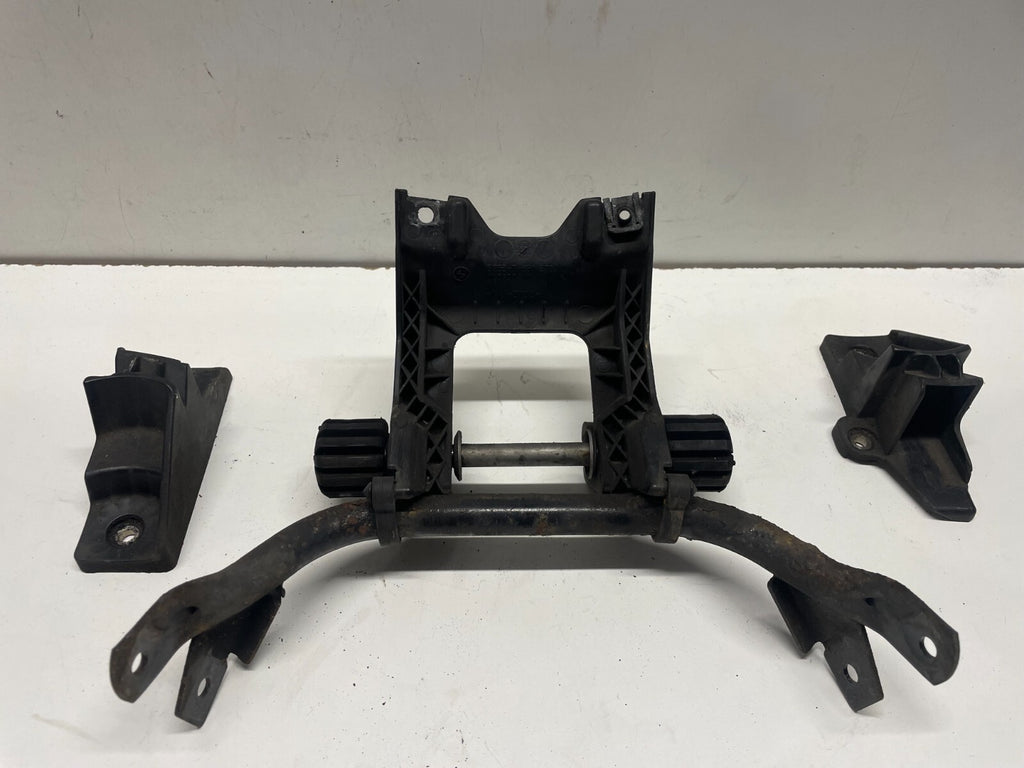 Fuel Tank Mount BMW R1200RT 2005 - 2009
