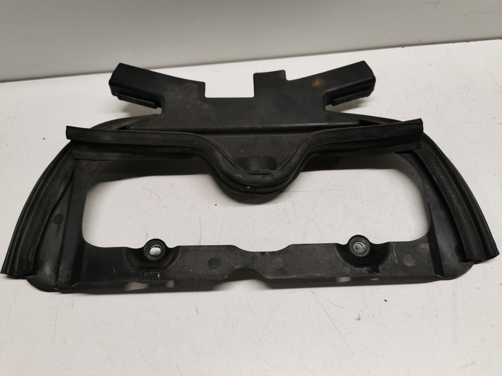 Top Engine Infill Cover Kawasaki ZX9R 1998 - 1999 C1 C2