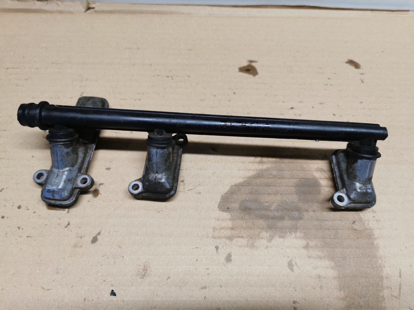 Secondary Air Reed Valve Covers & Rail BMW K1200S 2004 - 2008