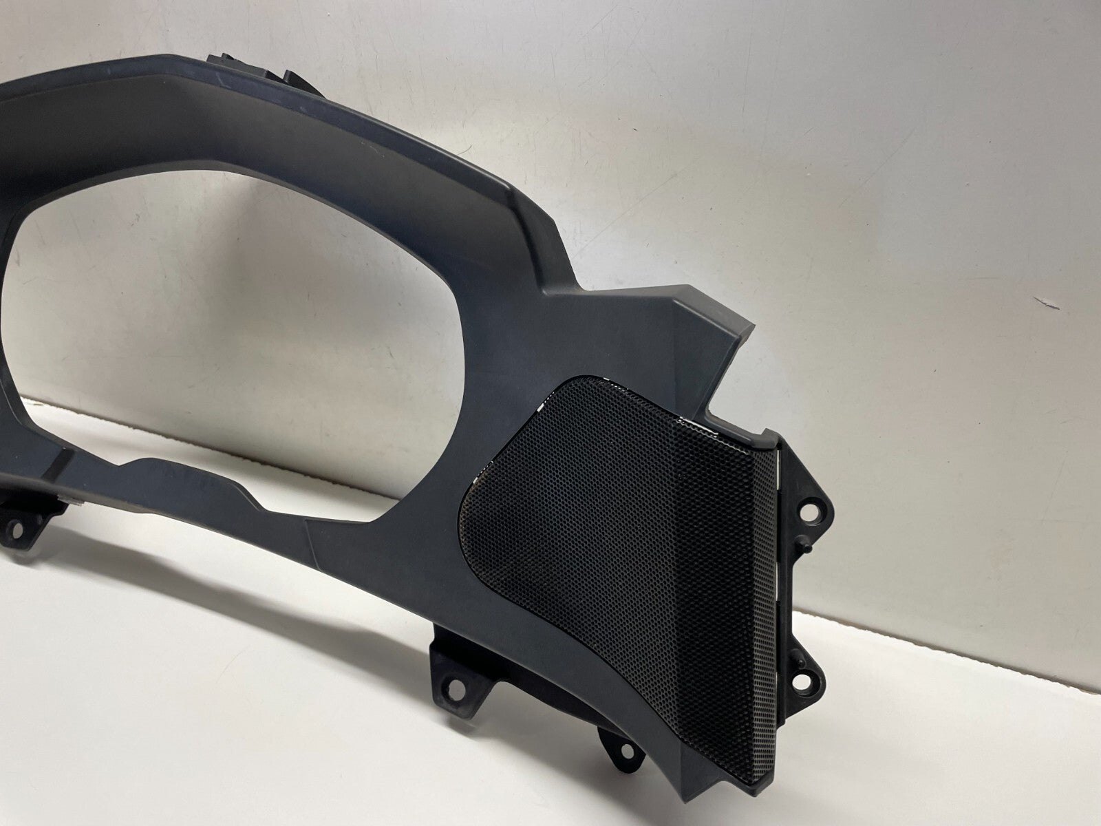 Speedo Clock Surround Fairing BMW R1200RT 2005 - 2009