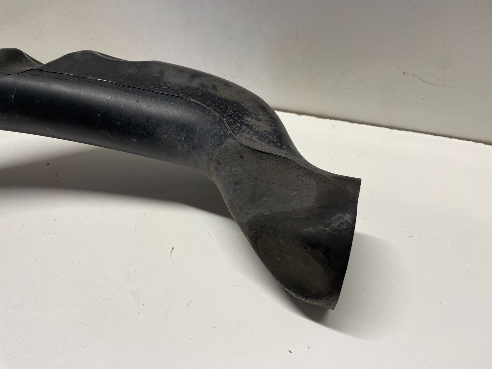 Air Intake Duct BMW R1100RT 1998