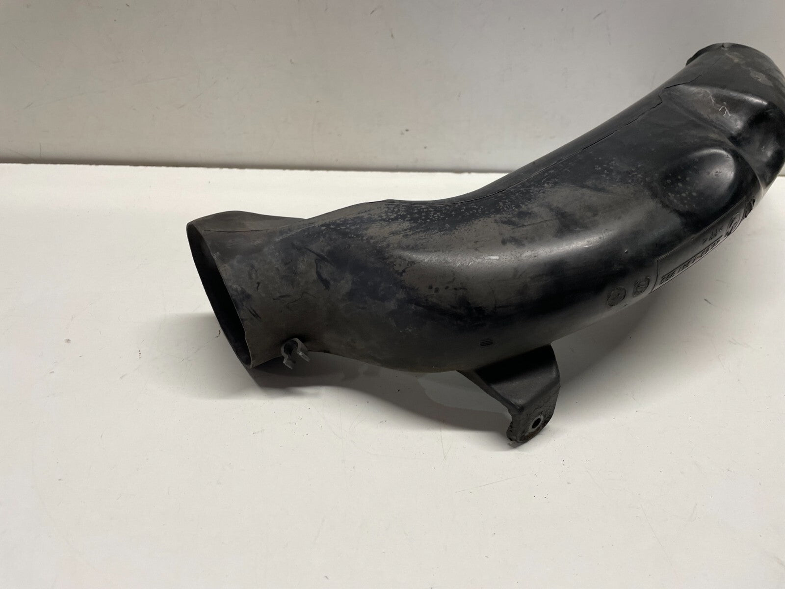 Air Intake Duct BMW R1100RT 1998