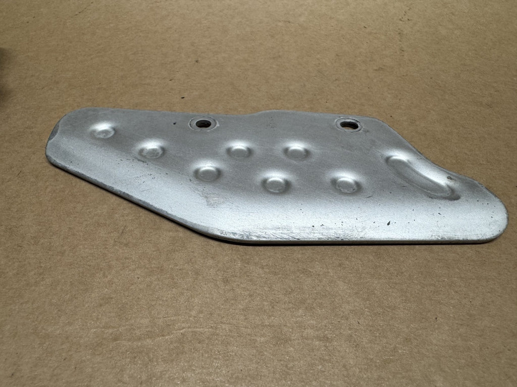 Ducati Hypermotard 1100 S 2007 - 2010 Lower Chain Pinion Cover + Plate