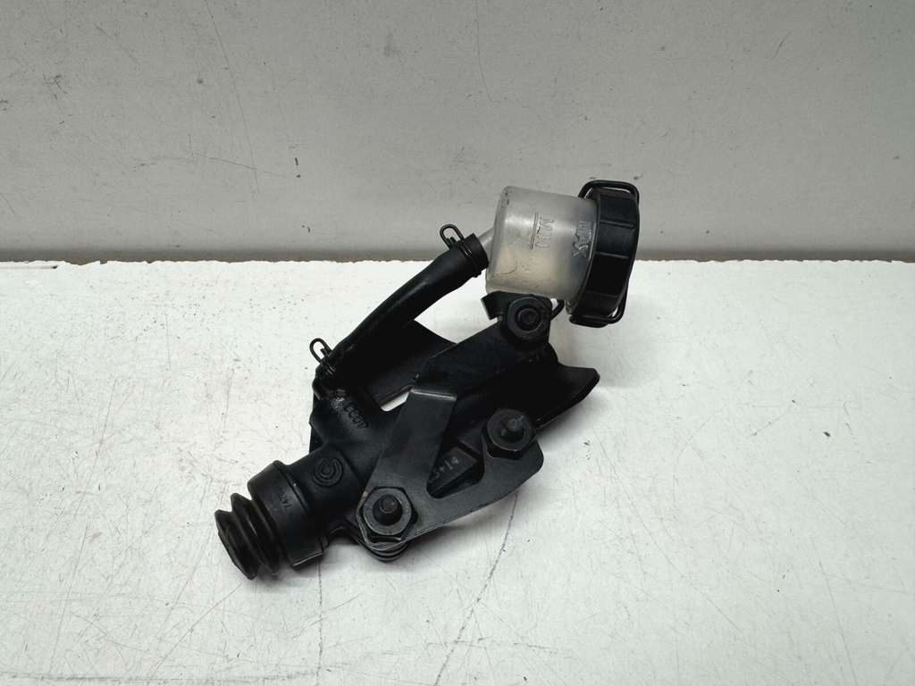 Rear Brake Master Cylinder Moto Guzzi V85 TT 2020