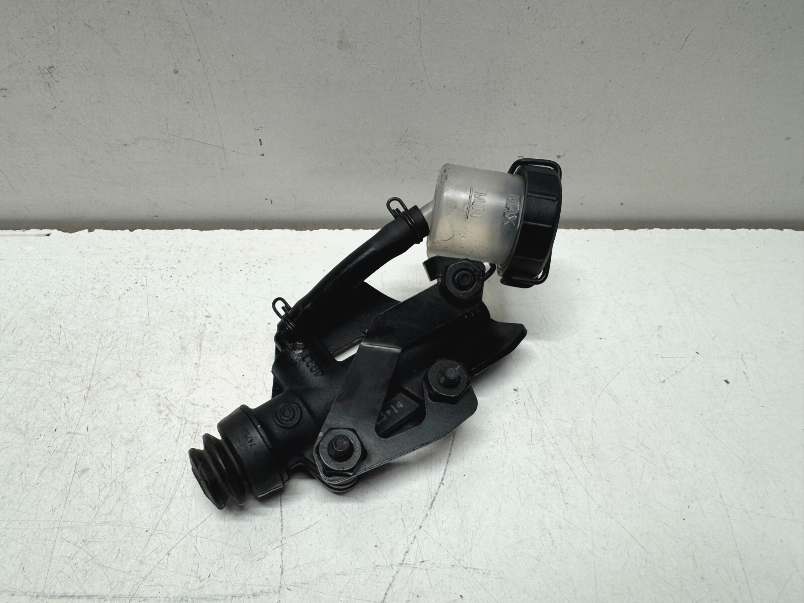 Rear Brake Master Cylinder Moto Guzzi V85 TT 2020