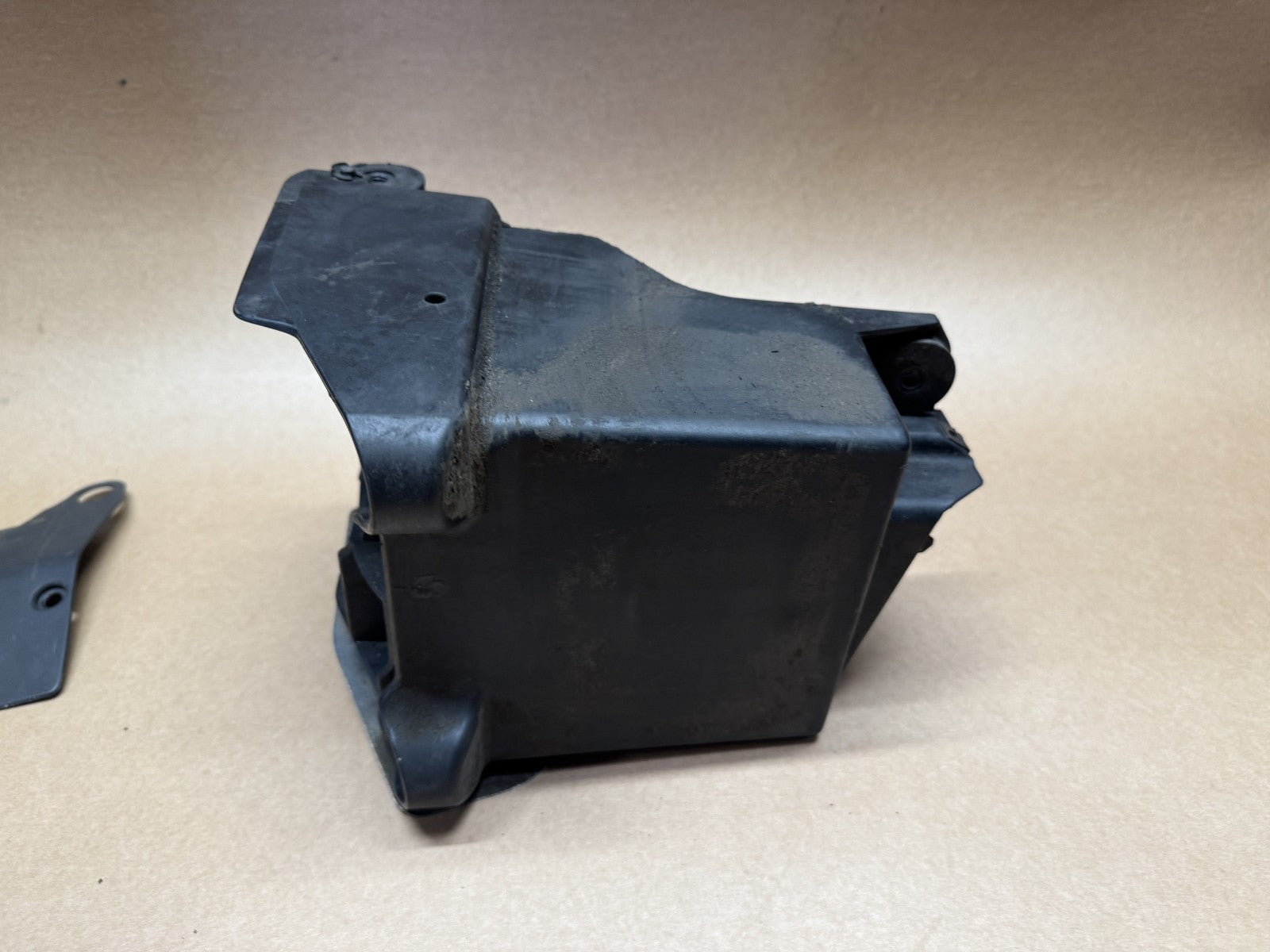 Ducati Monster 821 2014 (2014 - 2016) Battery Box Tray