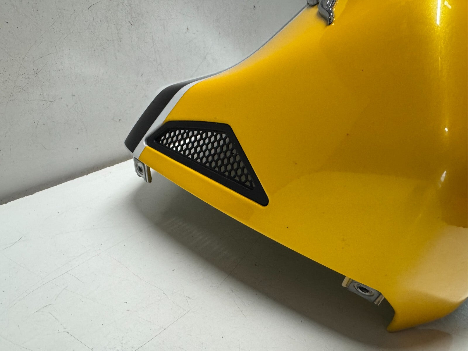 Left Tank Cover Fairing Moto Guzzi V85 TT 2020