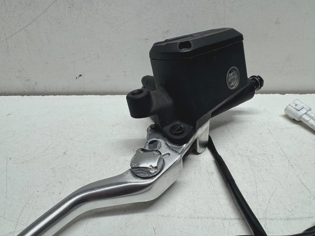 Front Brake Master Cylinder Moto Guzzi V85 TT 2020
