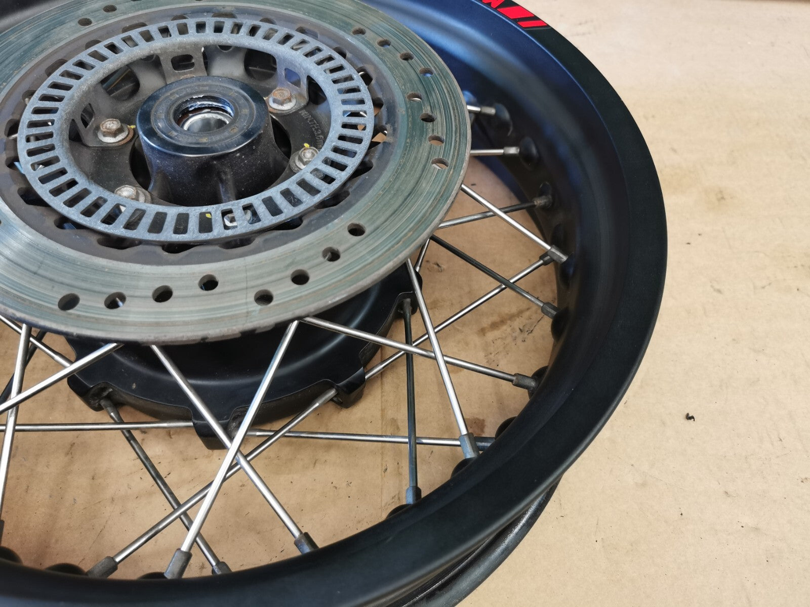 Rear Wheel Rim Moto Guzzi V85 TT 2020
