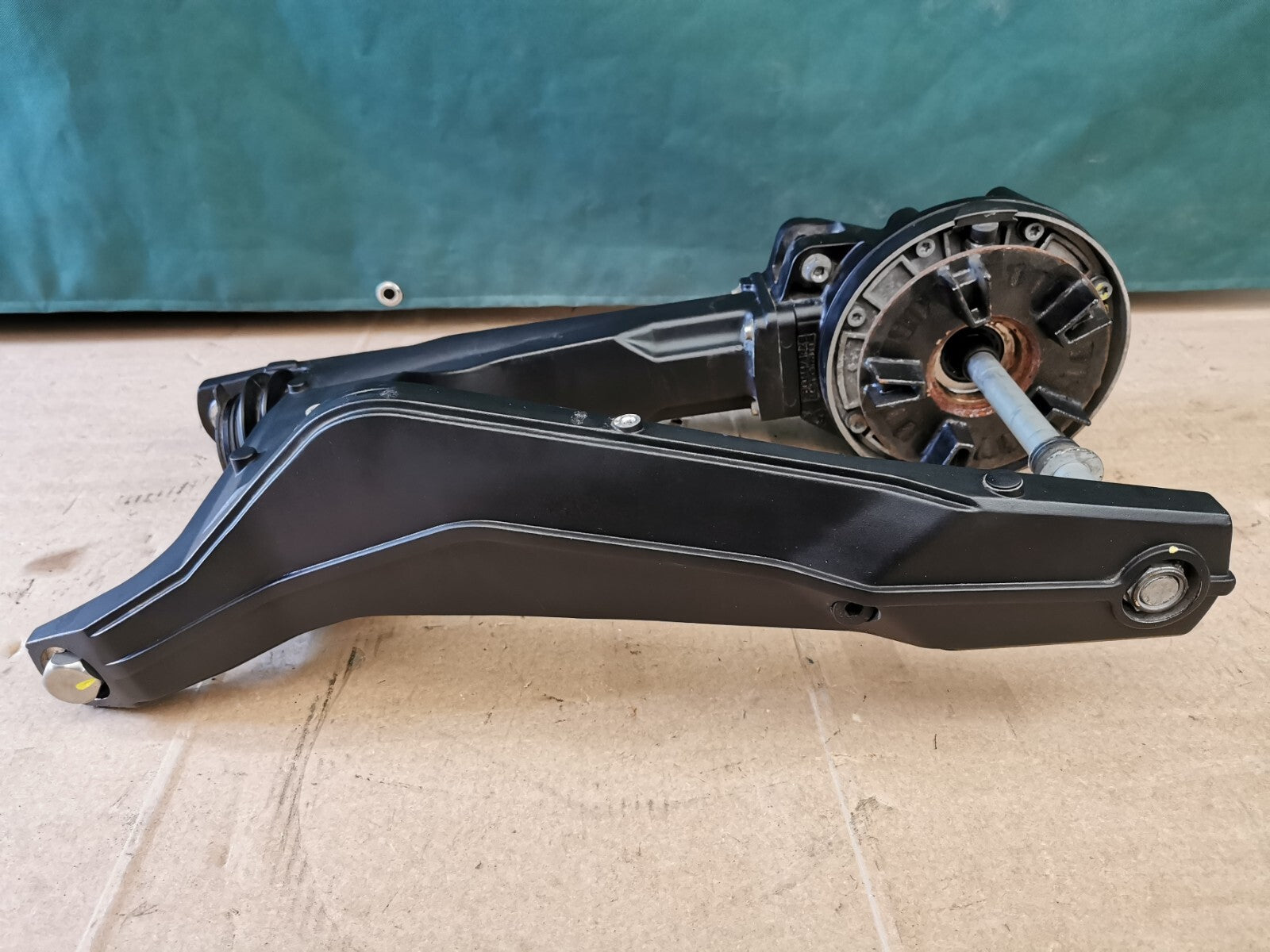 Rear Swing Arm Final Drive Moto Guzzi V85 TT 2020