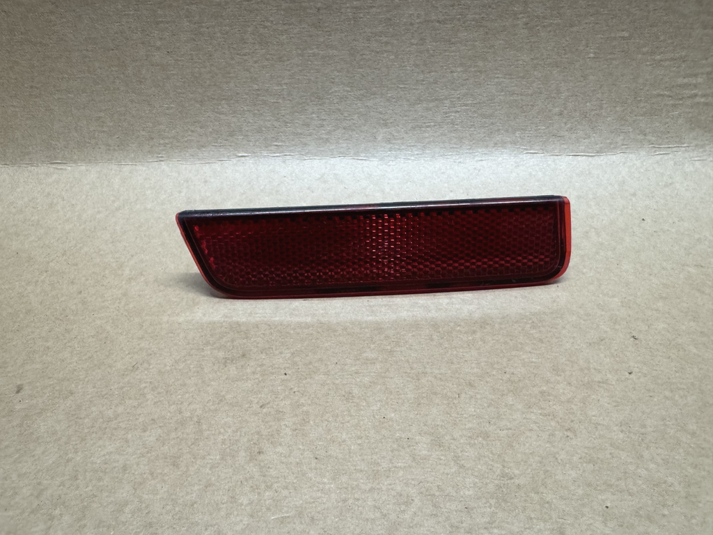 OEM DACIA LOGAN 2019 REAR LIGHT REFLECTOR LEFT 265654344R