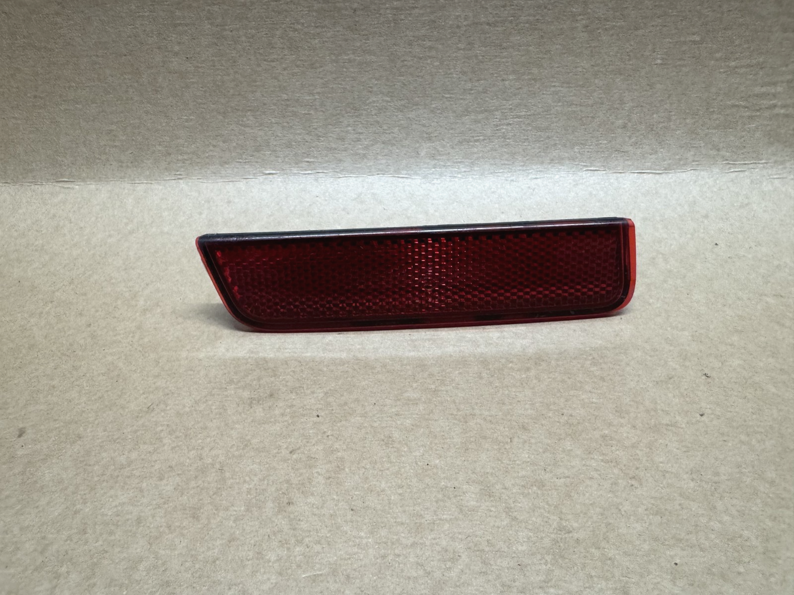 OEM DACIA LOGAN 2019 REAR LIGHT REFLECTOR LEFT 265654344R