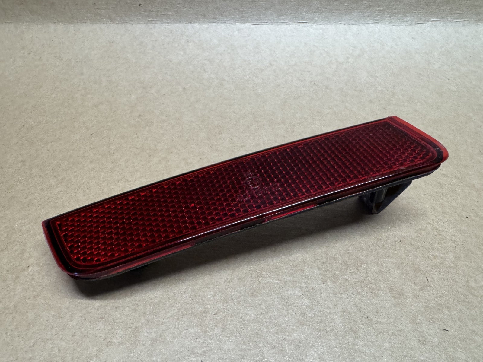 OEM DACIA LOGAN 2019 REAR LIGHT REFLECTOR LEFT 265654344R