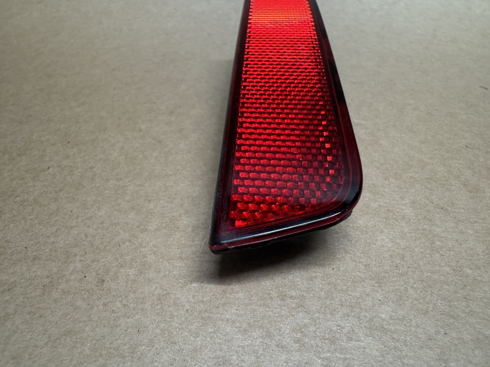 OEM DACIA LOGAN 2019 REAR LIGHT REFLECTOR LEFT 265654344R