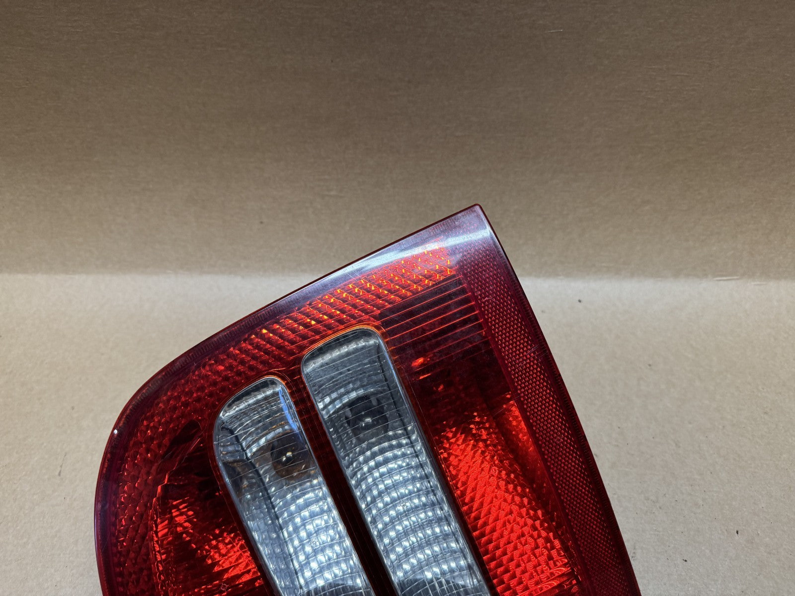 Skoda Octavia Mk1 Rear Right tail light ZSB1U6945096