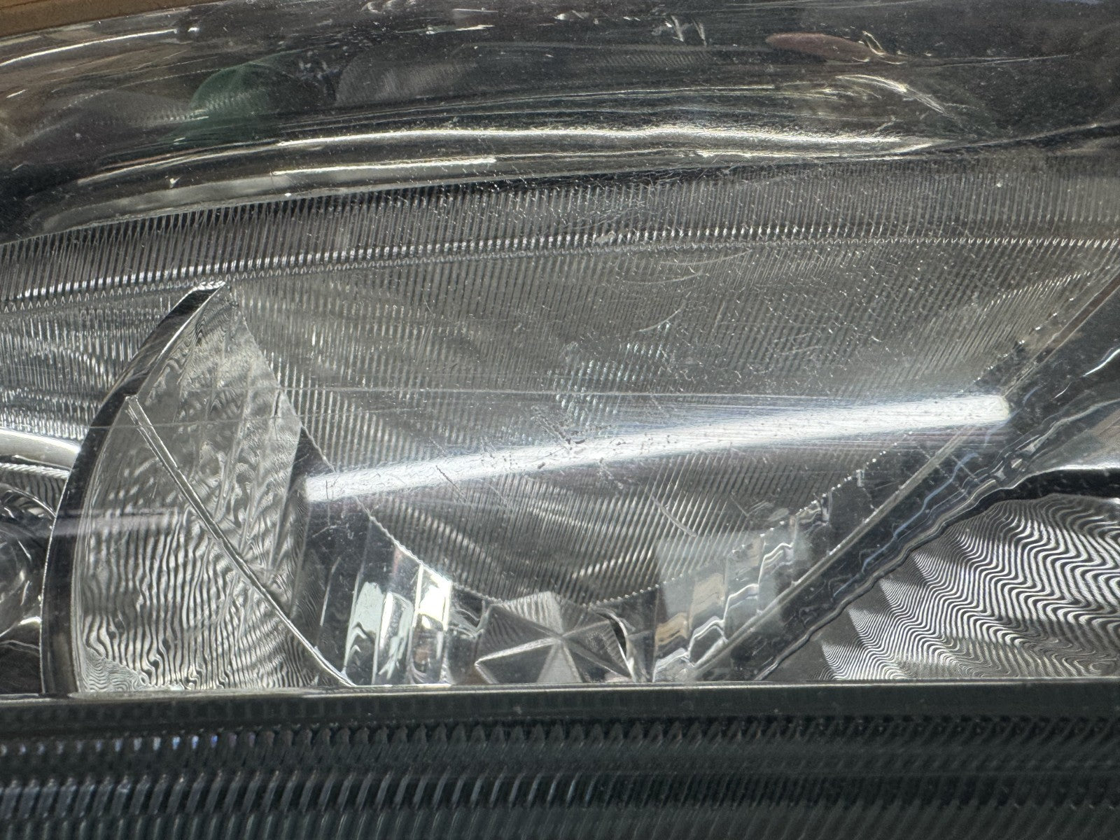 Skoda Octavia MK1 Headlight Left Passenger Near Side 1U2941017P