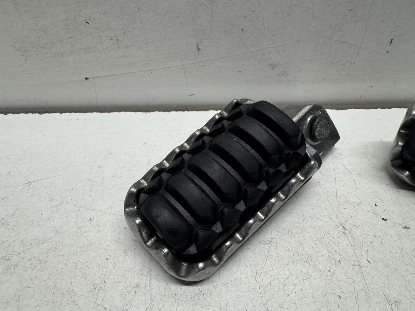 2011 Yamaha Super Tenere XT 1200 Z Left & Right Riders Foot Peg